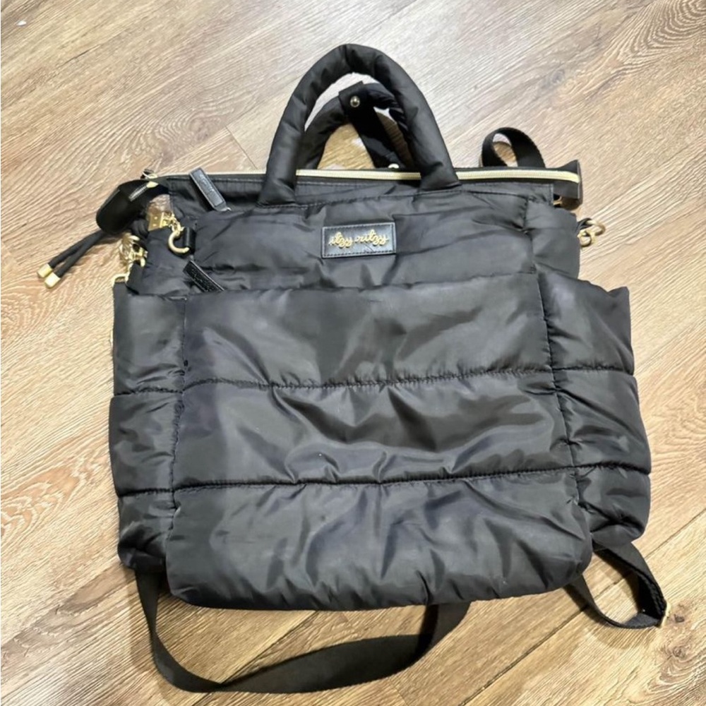 Itzy Ritzy Convertible Diaperbag